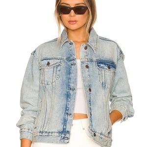 FREE PEOPLE Jolene Trucker Denim Jacket in Tennessee River Size M